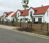 Neubau Zwei Doppelhaushälften Und Ein Kettenhaus In Oberisling, Stadt Regensburg, Aussenansicht Nachher