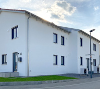 Doppelhaus In Alteglofsheim, Lkr. Regensburg, Außenansicht Straßenseite